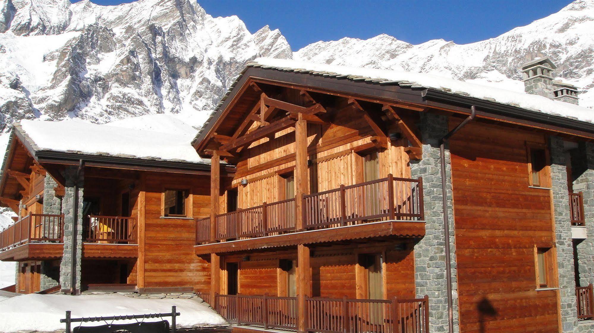 Hotel Meuble Mon Reve Breuil-Cervinia Exteriör bild