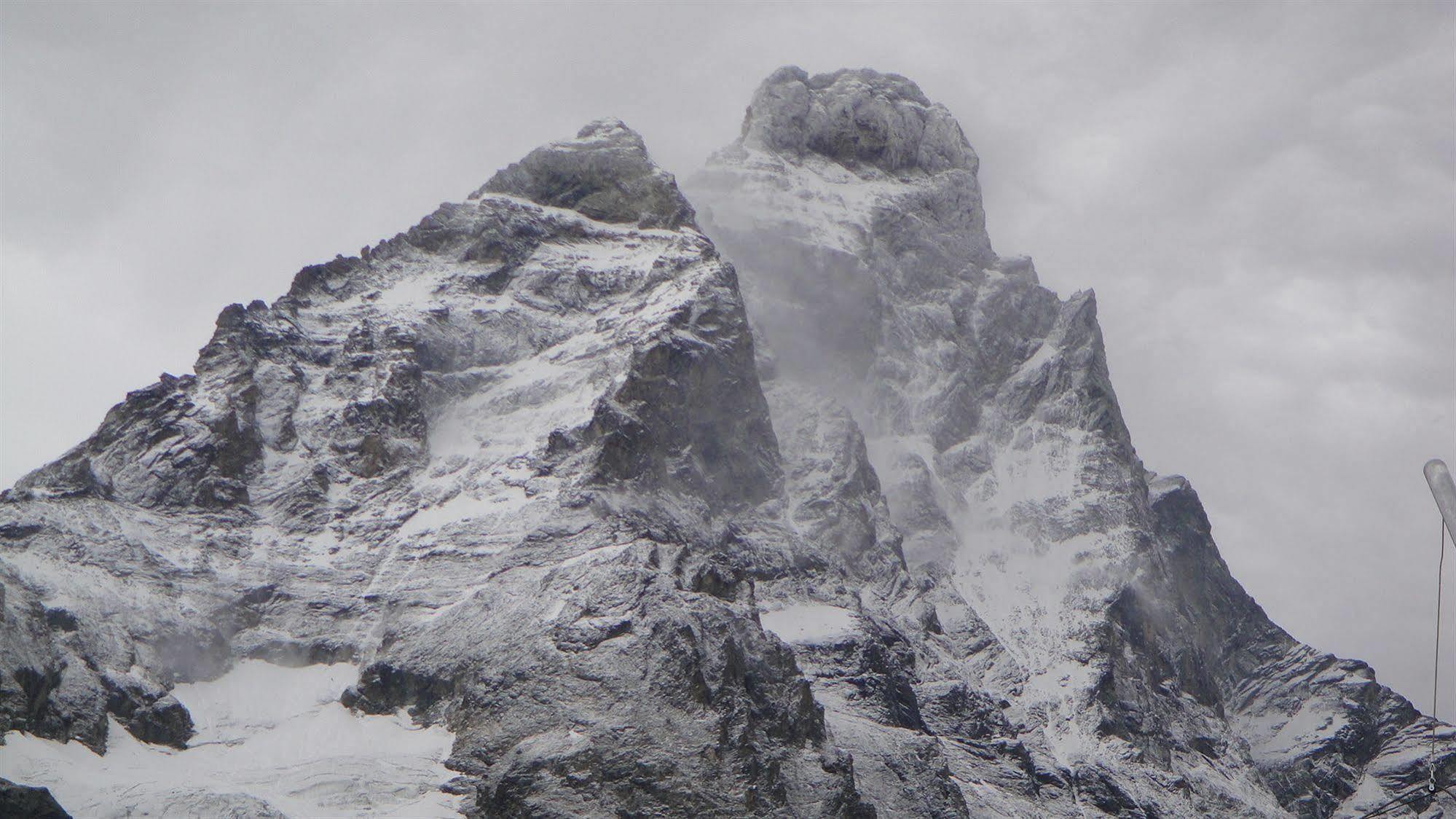 Hotel Meuble Mon Reve Breuil-Cervinia Exteriör bild